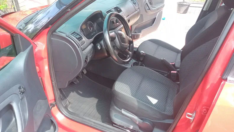 Skoda Fabia 2010 - 10