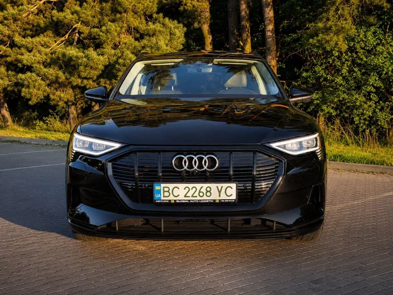 Audi e-tron 2021 - 0