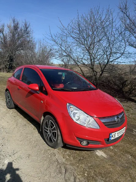Opel Corsa 2008 - 1