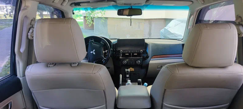Mitsubishi Pajero 2007 - 8