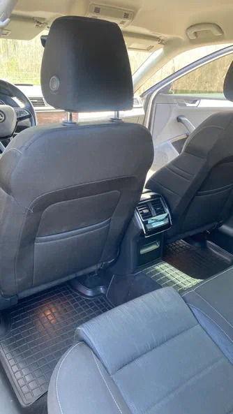 Skoda Superb 2018 - 8
