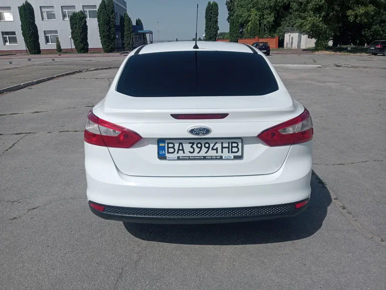 Ford Focus 2012 - 2