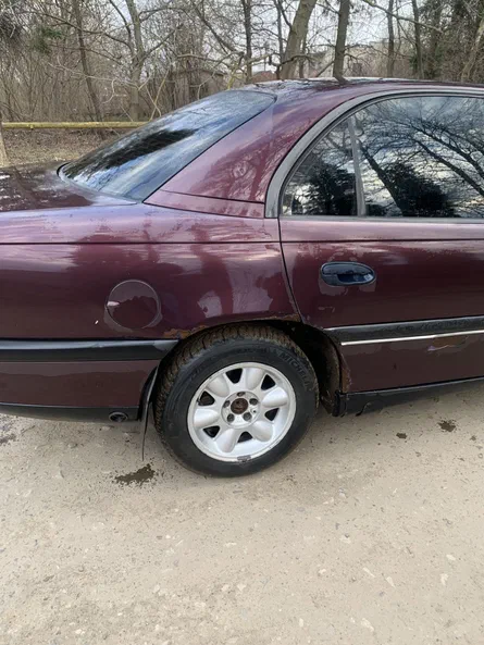 Opel Omega 1995 - 5
