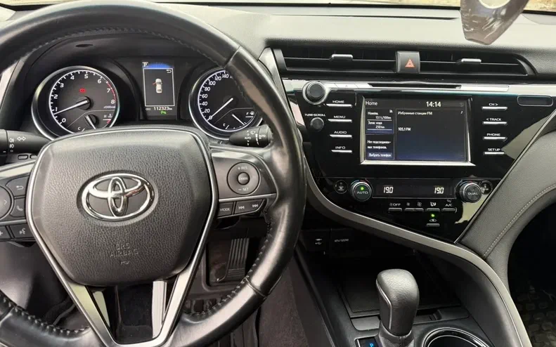 Toyota Camry 2019 - 2