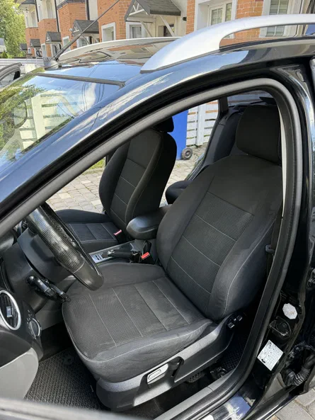 Ford Focus 2009 - 12