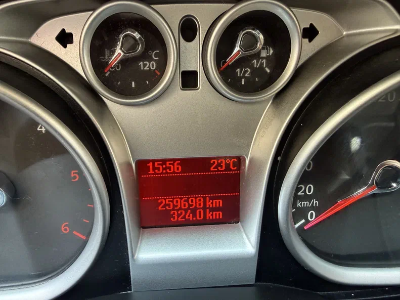 Ford Focus 2009 - 20