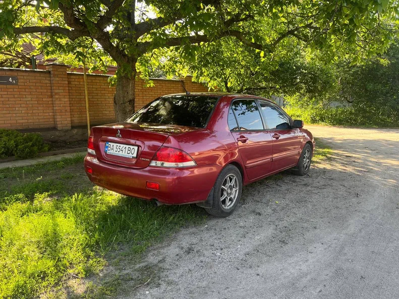 Mitsubishi Lancer 2006 - 3