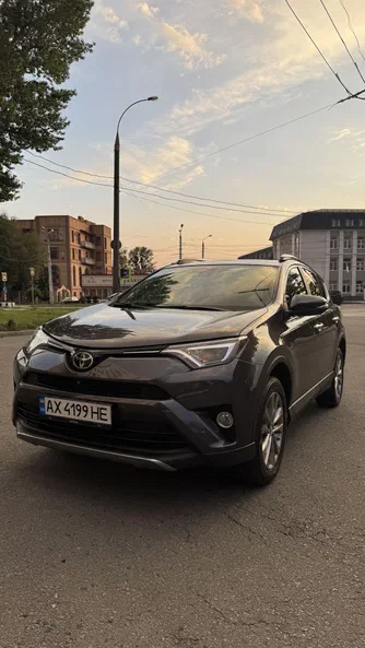 Toyota RAV4 2017 - 1