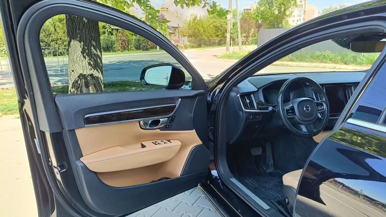Volvo S90 2018 - 3