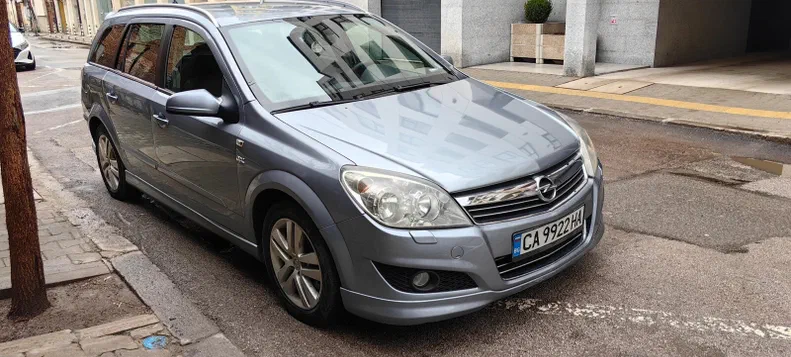 Opel Astra 2008 - 2