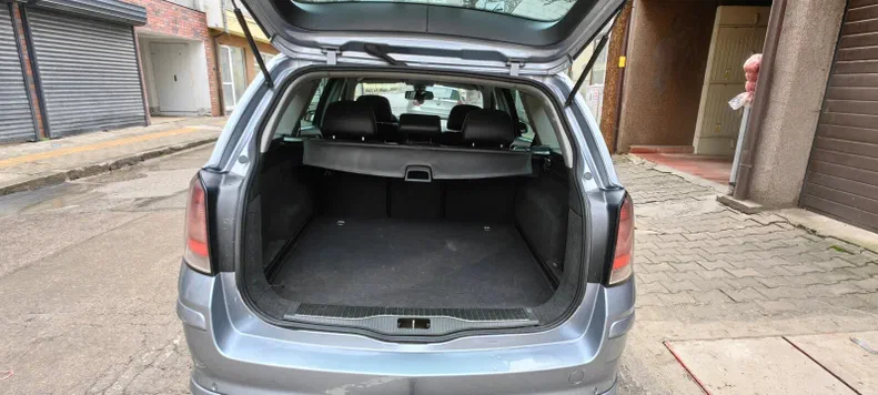 Opel Astra 2008 - 8