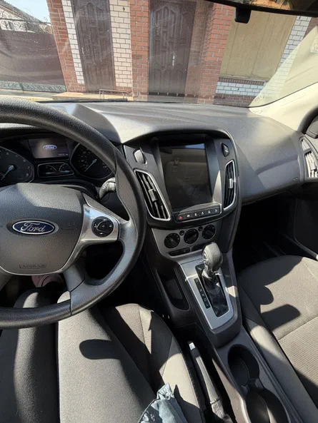 Ford Focus 2014 - 13