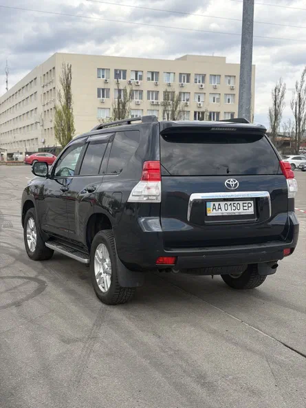 Toyota Land Cruiser Prado 2013 - 6