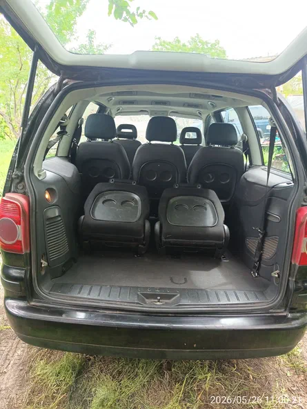 Volkswagen Sharan 2005 - 5