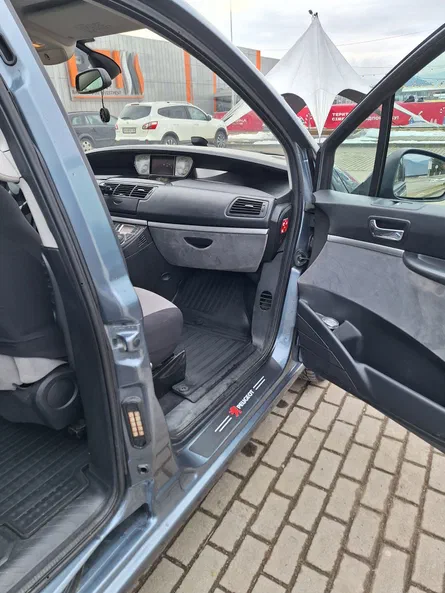Peugeot 807 2010 - 1