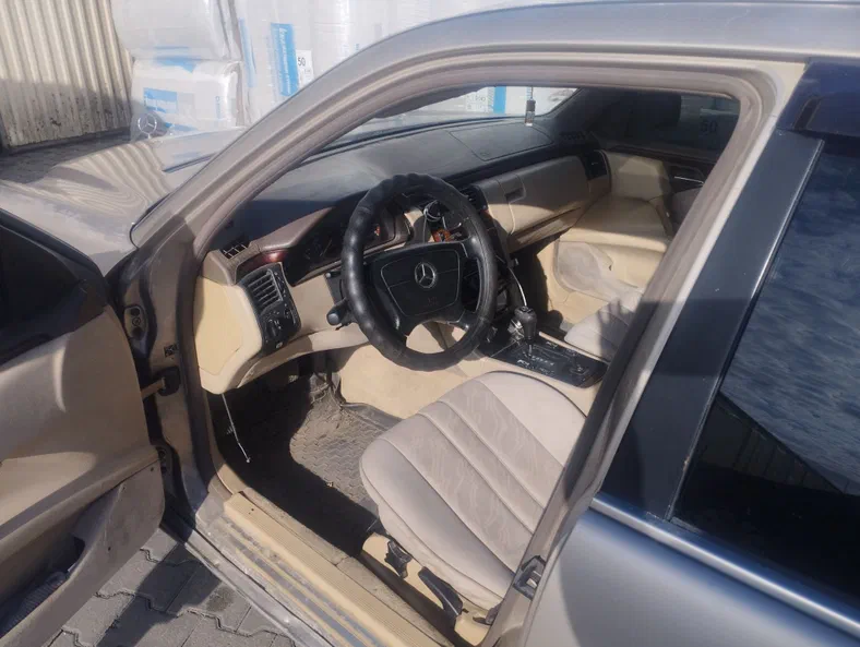 Mercedes-Benz E-Клас 1995 - 3