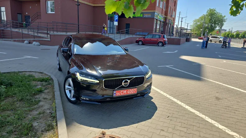 Volvo S90 2018 - 1