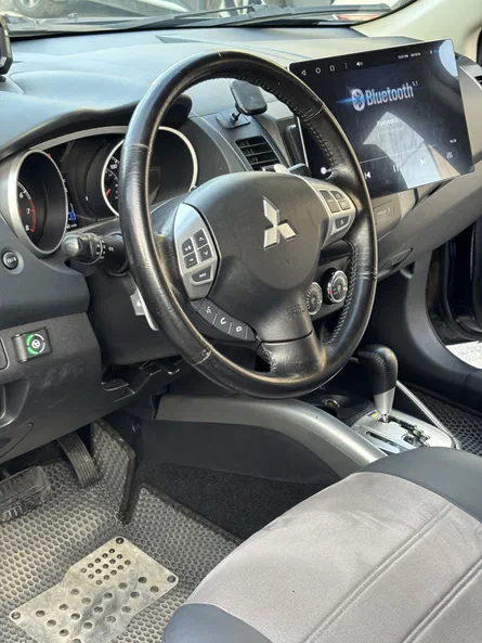 Mitsubishi Outlander 2013 - 2