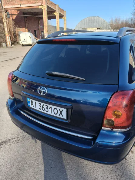 Toyota Avensis 2005 - 6