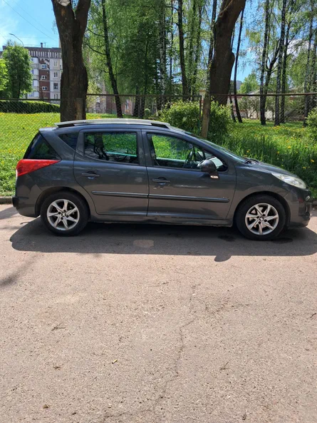 Peugeot 207 2012 - 3