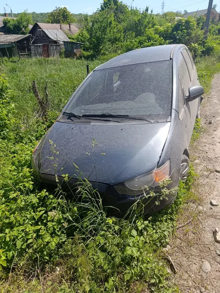 Mitsubishi Colt 2011 - 1