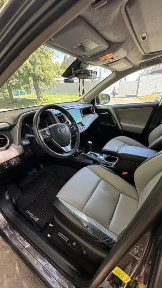 Toyota RAV4 2017 - 4