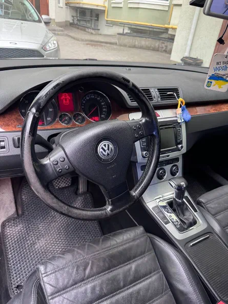 Volkswagen Passat 2008 - 5