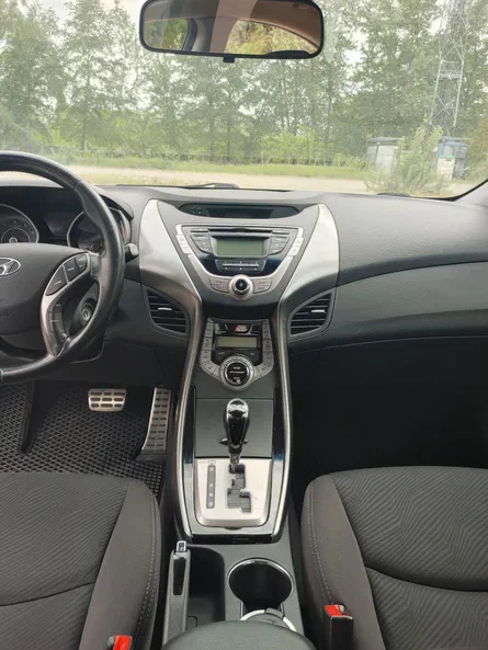 Hyundai Elantra 2013 - 15