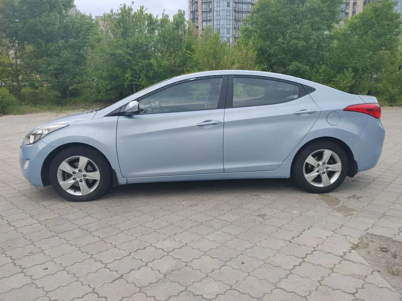 Hyundai Elantra 2013 - 3
