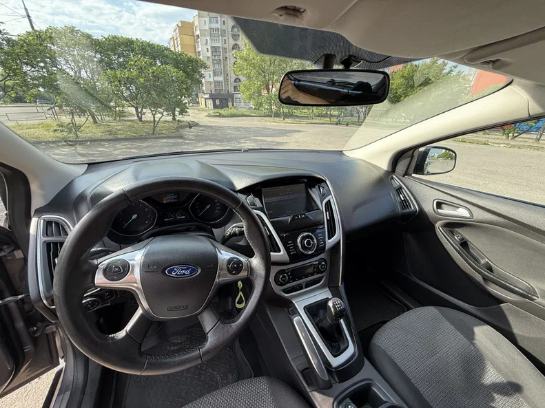 Ford Focus 2013 - 4
