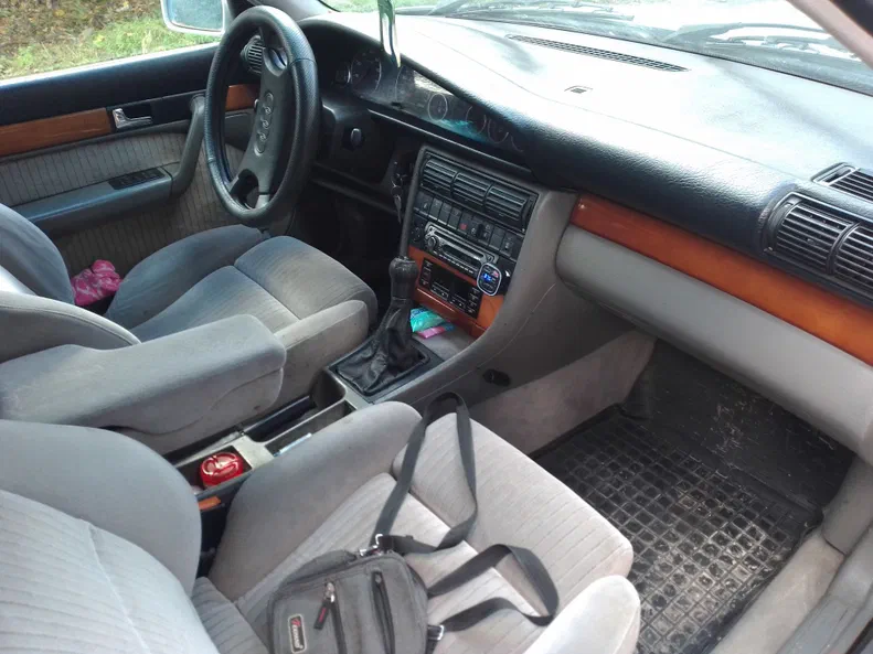 Audi 100 1992 - 7