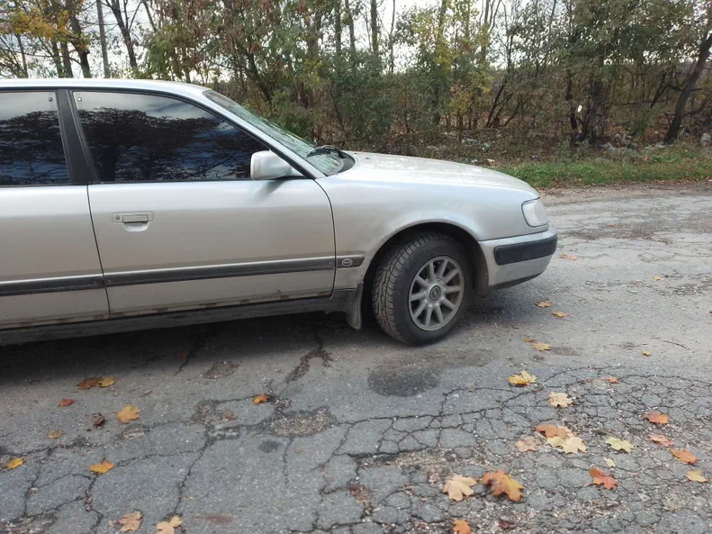 Audi 100 1992 - 3
