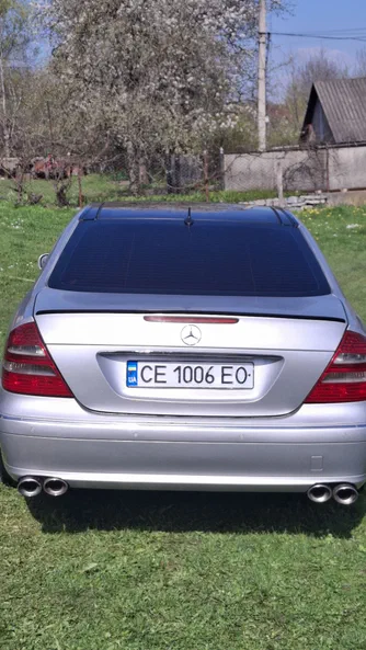 Mercedes-Benz E-Клас 2003 - 3