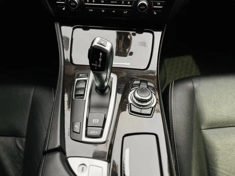 BMW 5 серія 2013 - 5
