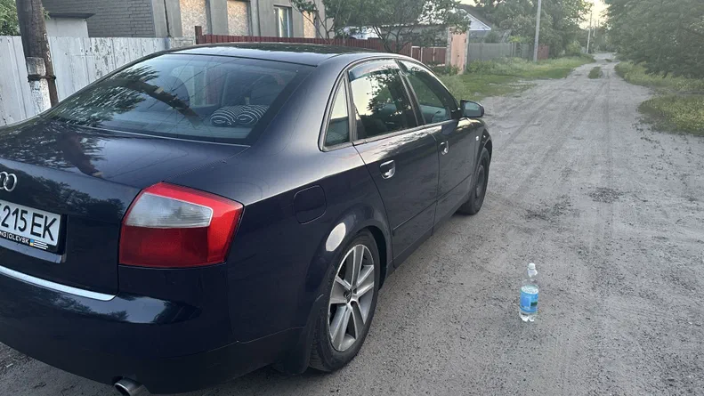 Audi A4 2003 - 3