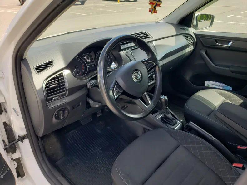 Skoda Fabia 2018 - 16