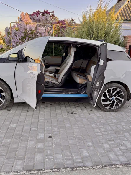 BMW i3 2015 - 10