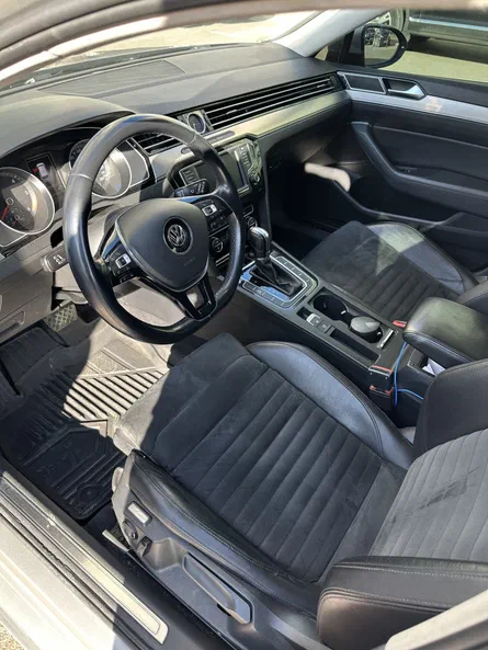 Volkswagen Passat 2015 - 5