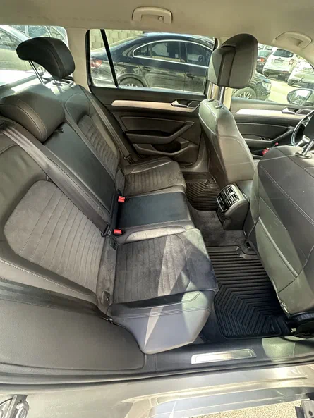 Volkswagen Passat 2015 - 2