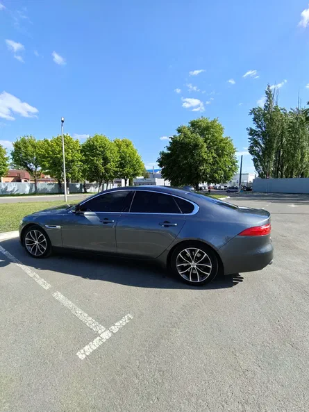 Jaguar XF 2016 - 4