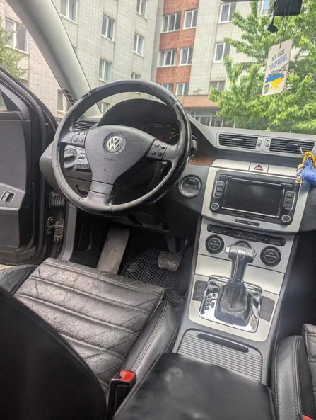 Volkswagen Passat 2008 - 19