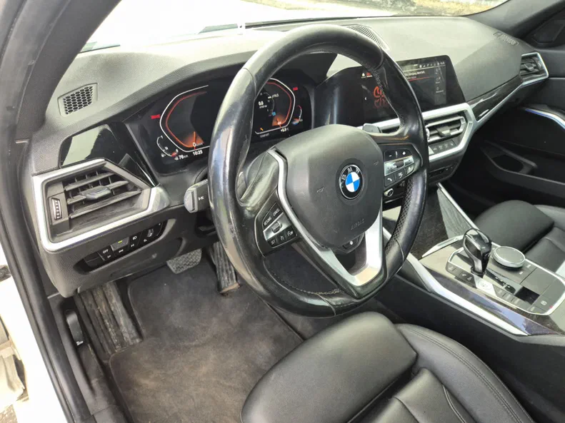 BMW 3 серія 2019 - 6
