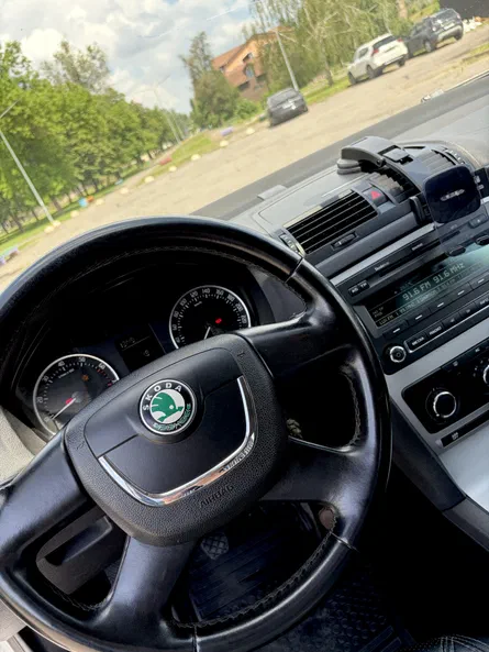 Skoda Octavia 2012 - 3