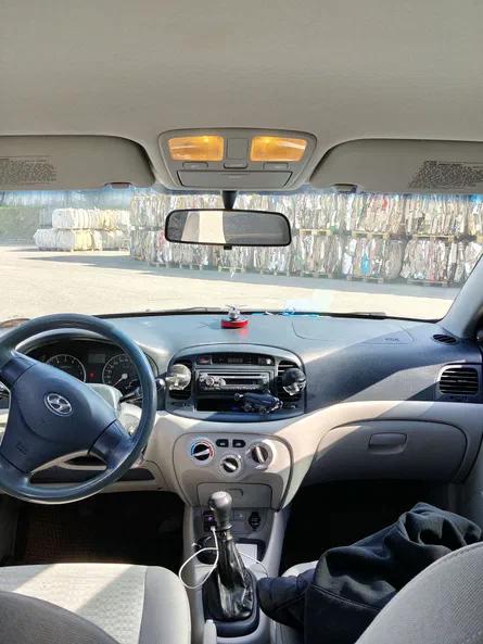 Hyundai Accent 2007 - 8