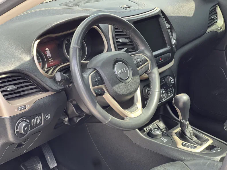 Jeep Cherokee 2014 - 3
