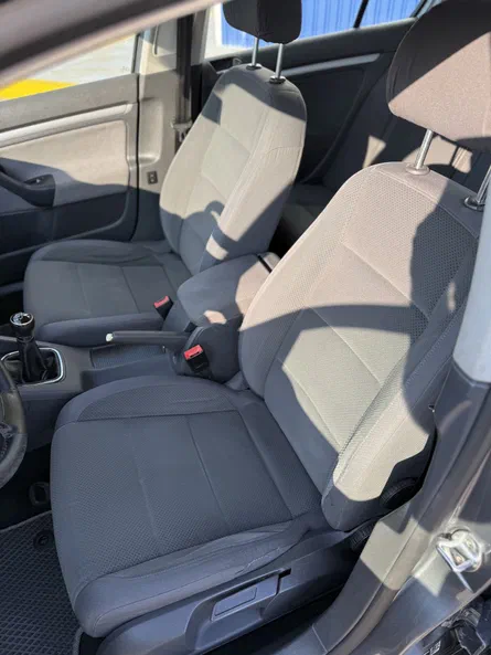 Volkswagen Golf 2005 - 12