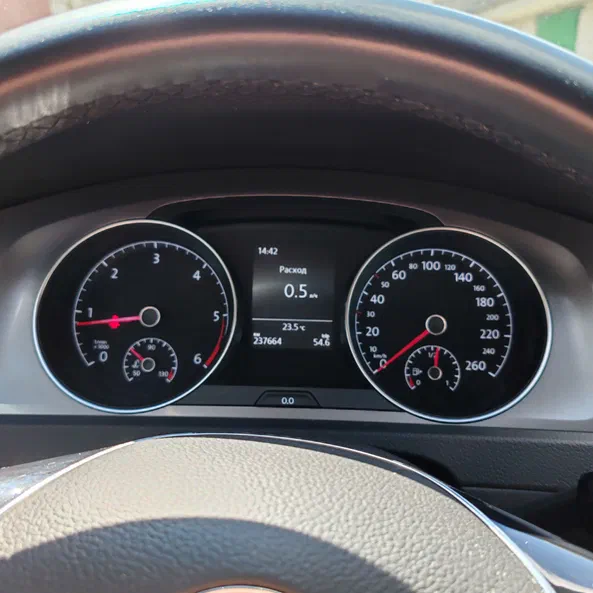Volkswagen Golf 2015 - 24