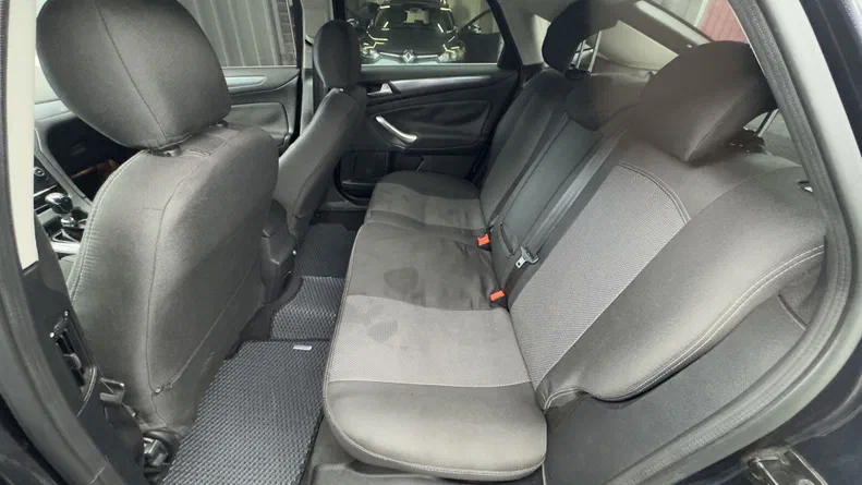 Ford Mondeo 2012 - 4