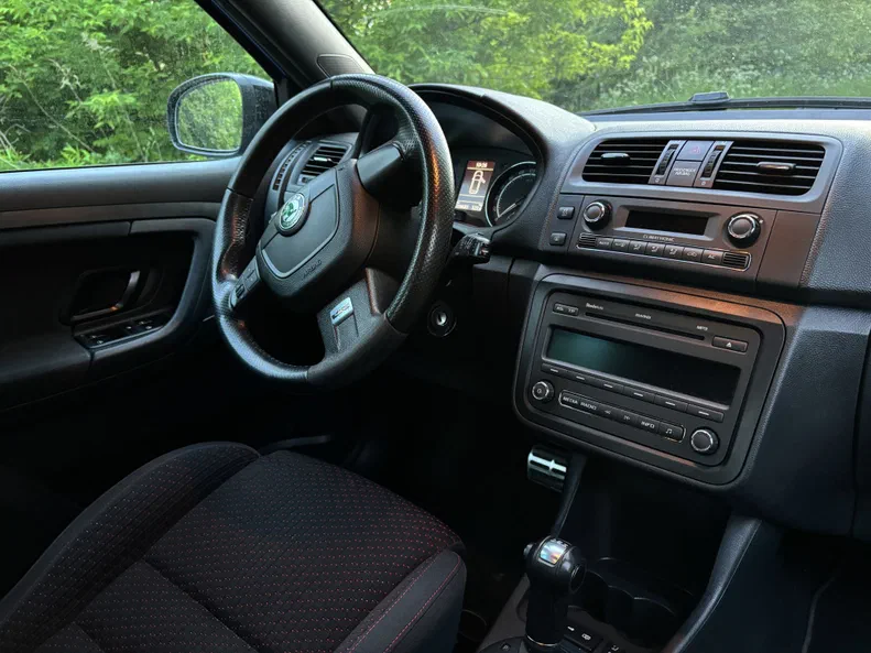 Skoda Fabia RS 2011 - 8