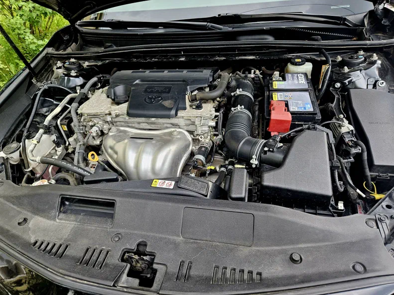 Toyota Camry 2019 - 9